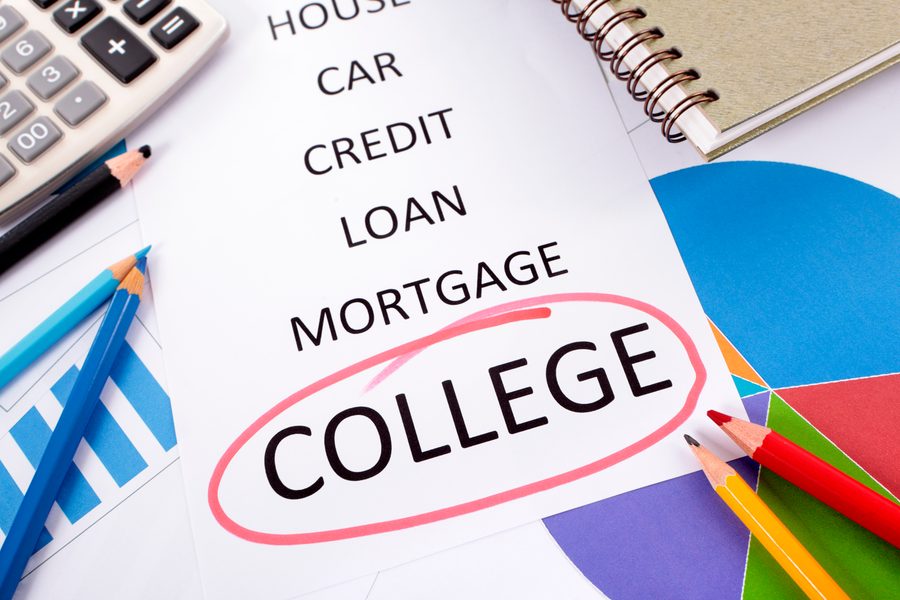 Side-by-side comparison of 2025 student loan refinance rates from top lenders