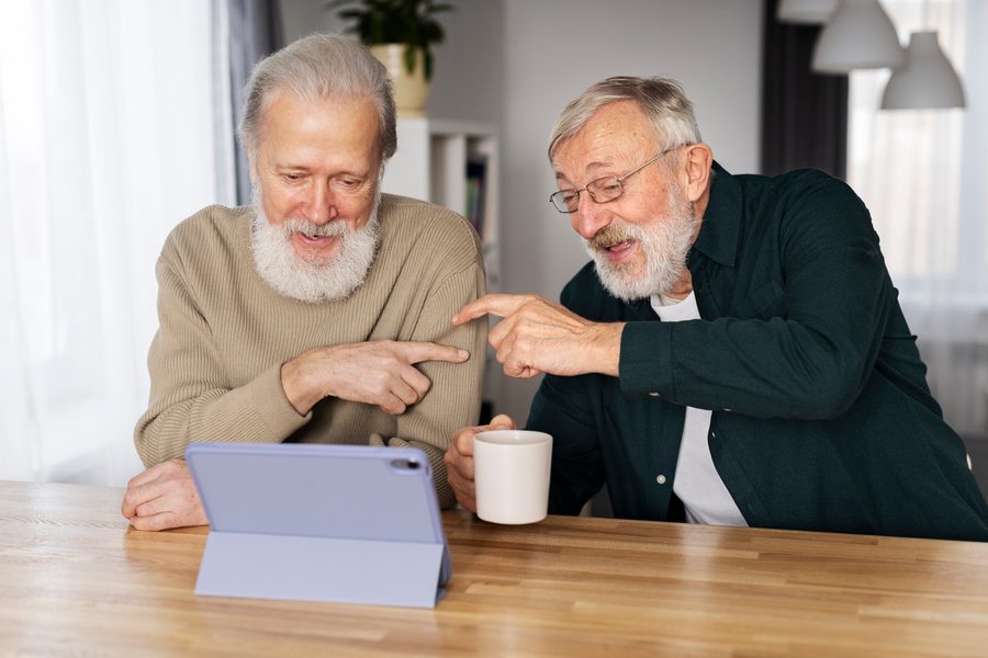 Chart showing median retirement savings by age group against self-reported confidence