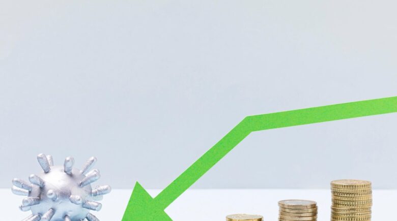Retiree reviewing withdrawal strategy and portfolio allocations during rising interest rate environment
